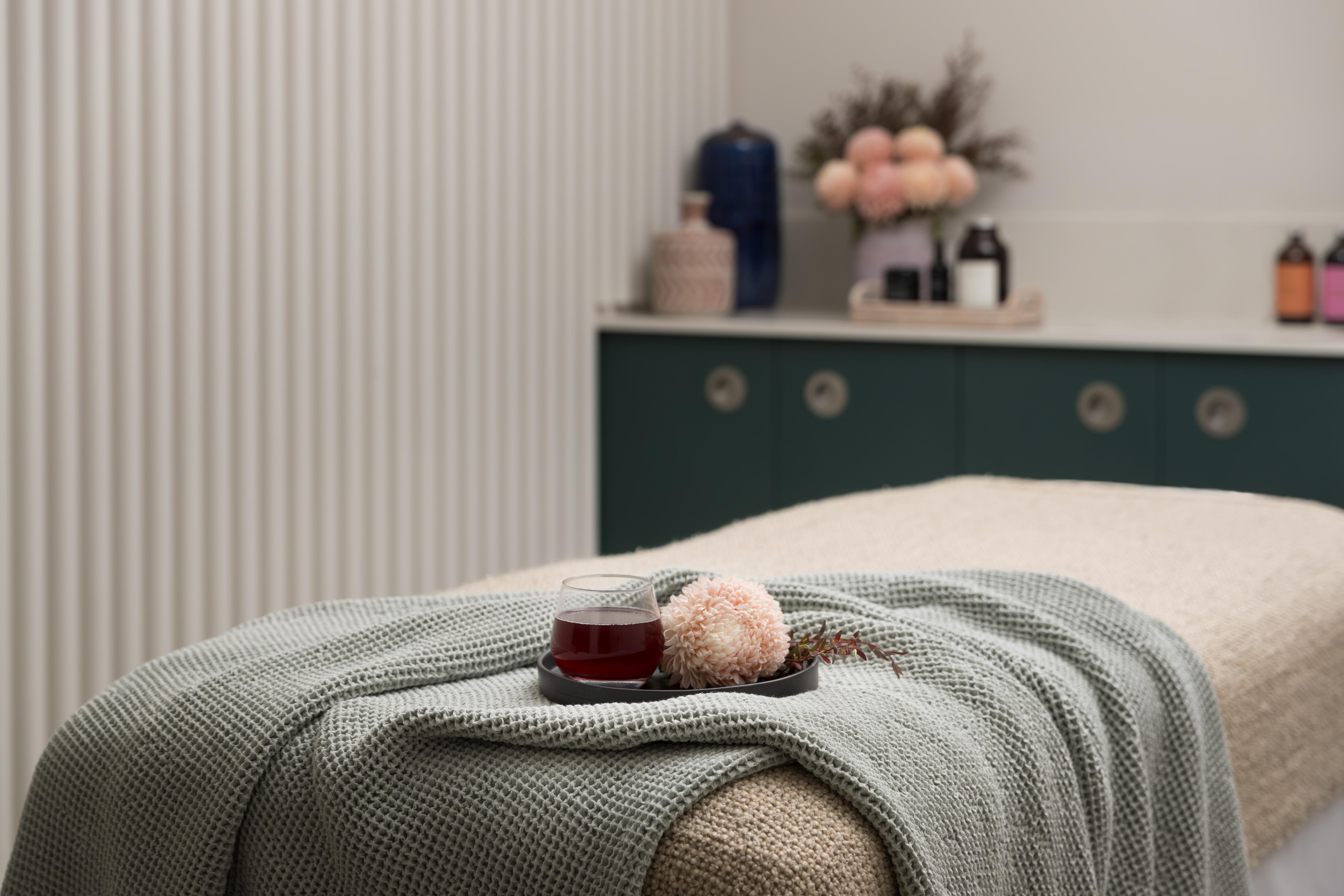 Crystalbrook Riley Otel Cairns Dış mekan fotoğraf Massage table