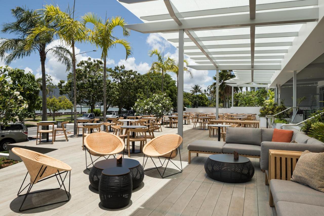 Crystalbrook Riley Otel Cairns Dış mekan fotoğraf The Terrace at the Westin